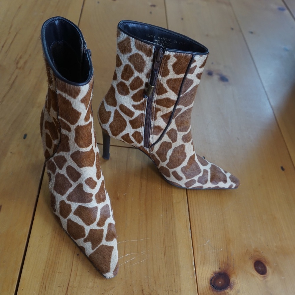 Horsehair giraffe print ankle boots